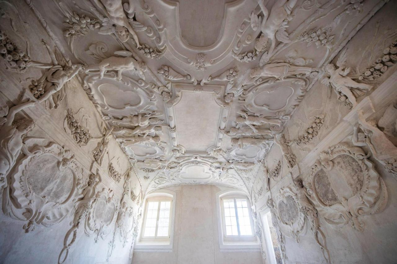 Palac Gorzanow Екстериор снимка